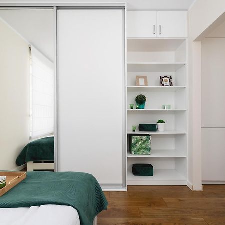 Przytulny Apartament Na Wroclawskiej Z Parkingiem W Krakowie By Noclegi Renters Exteriér fotografie